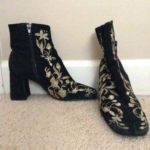 Caparros Embroidered Boots
